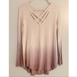 AMERICAN EAGLE soft & sexy long sleeve cross neck